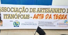 Membros da Associação de Artesanato de Itainópolis tomam posse