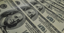 Dólar vai a R$ 3,96 e Ibovespa recua após EUA manter taxa de juros