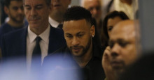 Neymar aparece pela primeira vez em eventos após acusação