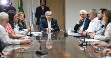 Bancada federal piauiense discute destinação de emendas para UFPI