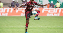 Arrascaeta brilha, e Flamengo goleia Avaí na despedida do Maracanã