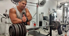 Atleta brasileiro que já levantou 250 kg é internado na UTI com Covid-19