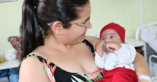 Bebê recebe nome de Kaio Evangelino em homenagem a profissionais de maternidade; entenda