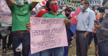 Em protesto, manifestantes chamam Dr. Pessoa de “mentiroso” e Robert Rios de “usurpador”