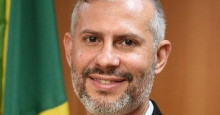 Bolsonaro nomeia Victor Godoy Veiga como novo ministro da Educação