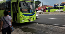 Motorista e cobradores de ônibus paralisam atividades na Zona Sudeste de Teresina