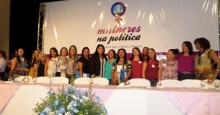 Mulheres cocatelhenses participam de evento feminino em Teresina