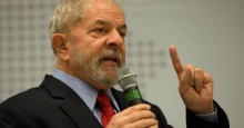 Lula diz que está 'perdoando os golpistas' e trará democracia de volta