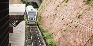 Metrô de Teresina tem funcionamento suspenso após problemas na linha férrea