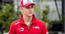 Na academia da Ferrari, Mick Schumacher corre contra o próprio histórico