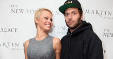 Após dois divórcios , ex quer casar novamente com Pamela Anderson