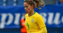 Lesionada, Érika é desconvocada da seleção feminina que disputa Copa