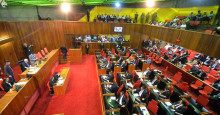 Deputados aprovam realização de empréstimos do Governo