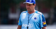 Cruzeiro oficializa contrato de um ano com técnico Adilson Batista