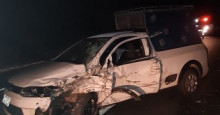 Acidente envolvendo micro-Ã´nibus e carro deixa três feridos em Piripiri