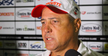 River-PI anuncia demissão do treinador Márcio Goiano