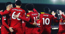 Liverpool leva susto, mas vence e chega a 44º jogo invicto no Inglês