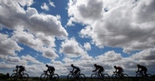 Tour de France é adiado após prorrogação da quarentena na França