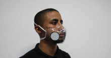 Piauienses criam máscaras transparentes para ajudar deficientes auditivos