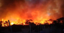 Incêndio em Monsenhor Hipólito: fogo ainda não foi extinto e está em área densa