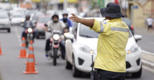 Em Teresina, agente de trânsito é ameaçado por motorista após ser multado