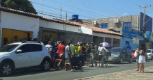 Suspeitos de assalto são espancados pela população no bairro Porto Alegre