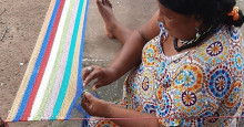 Em Teresina, Venezuelas produzem artesanato para sobreviver