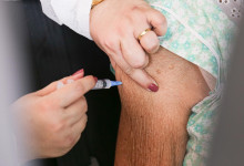 FMS aplica mais de 100 mil doses da vacina contra Covid-19