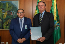 Valdecir Cavalcante participa de reunião com Jair Bolsonaro em Brasília