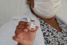 FMS abre agendamento para vacinação de adolescentes de 15 anos