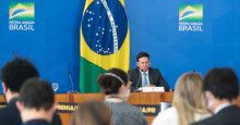 Governo anuncia Auxílio Brasil de R$ 400,00 com início em novembro