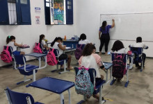 Governo do Piauí distribuirá absorventes para estudantes da Rede Estadual