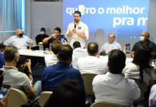 No Piauí, Eduardo Leite diz que não será 'polo de radicalização' nas eleições de 22