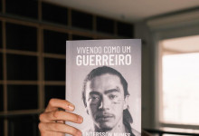 Whindersson Nunes anuncia lançamento do primeiro livro: “feito com muito carinho”