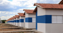 Em Castelo do Piauí, Governo Federal entrega 100 moradias a famílias de baixa renda