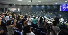 Sob protestos e forte esquema de segurança, Câmara aprova orçamento de Teresina para 2022