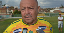 Adelmo Soares é o novo técnico do Oeirense: “futebol não se fala, futebol se mostra”