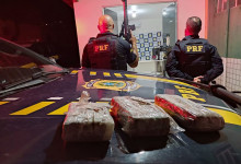 PRF apreende carga de cocaína avaliada em R$ 500 mil na BR-135, em Bom Jesus