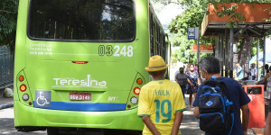 Crise no Transporte: Câmara aprova fretamento de ônibus em Teresina, entenda o projeto