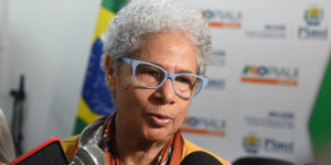 Regina Sousa quer dar palpite na área social do governo Lula