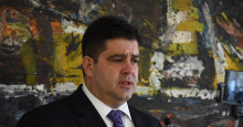 Luis André desiste de presidir União Brasil e corre para fechar chapa de federal