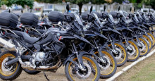 Polícia Militar do Piauí recebe motos de 800 cilindradas para patrulhamento
