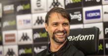 Maurício Souza, técnico do Vasco, é demitido após derrota para o Vila Nova