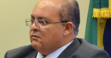 Ibaneis Rocha, governador do Distrito Federal, é afastado do cargo por 90 dias