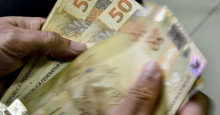 Salário mínimo de R$ 1.320 começa a valer hoje