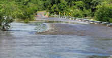 VÍDEO: nível de rio volta a subir e trecho da BR 222 segue interditada em Piripiri