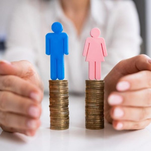 Aprovada igualdade salarial entre homens e mulheres; veja deputadas que votaram contra